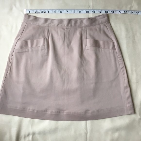 French Connection Taupe Miniskirt Size US 6 - Picture 8 of 9